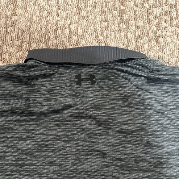 Under Armour Men's Charcoal Polo Shirt(344) - Picture 5 of 5